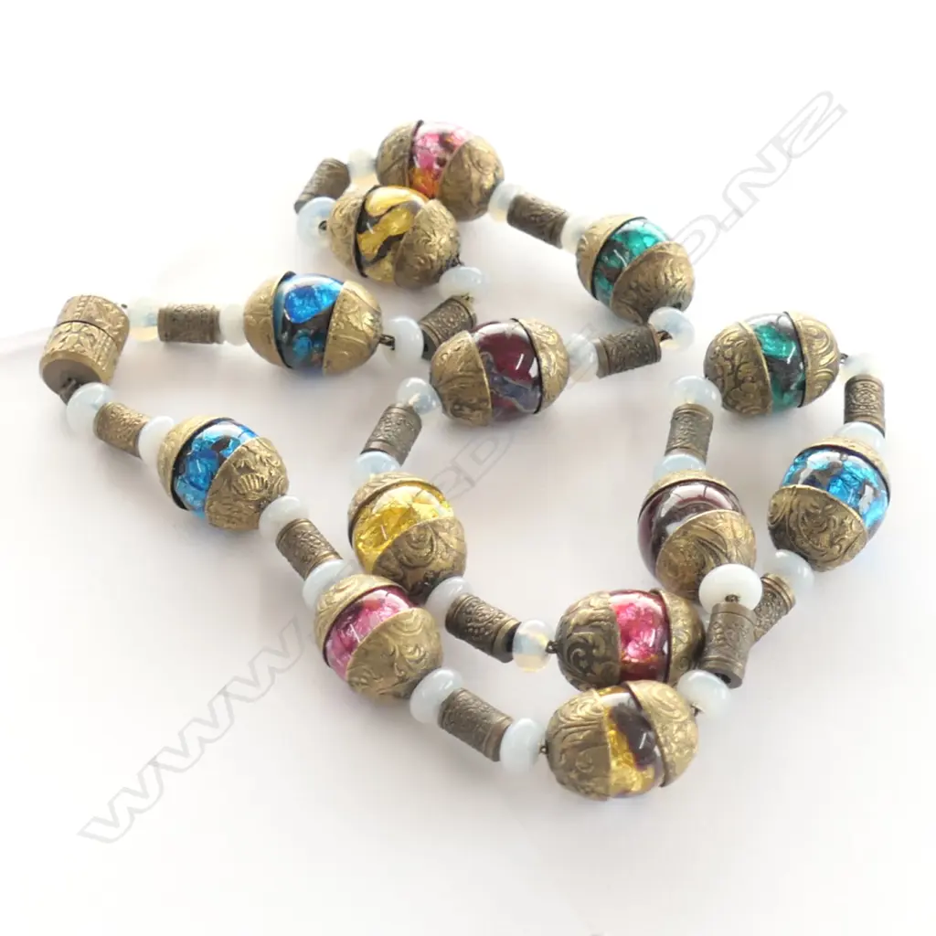 EDWARDIAN FRENCH GLASS BEAD NECKLACE (G122749) Image 1++