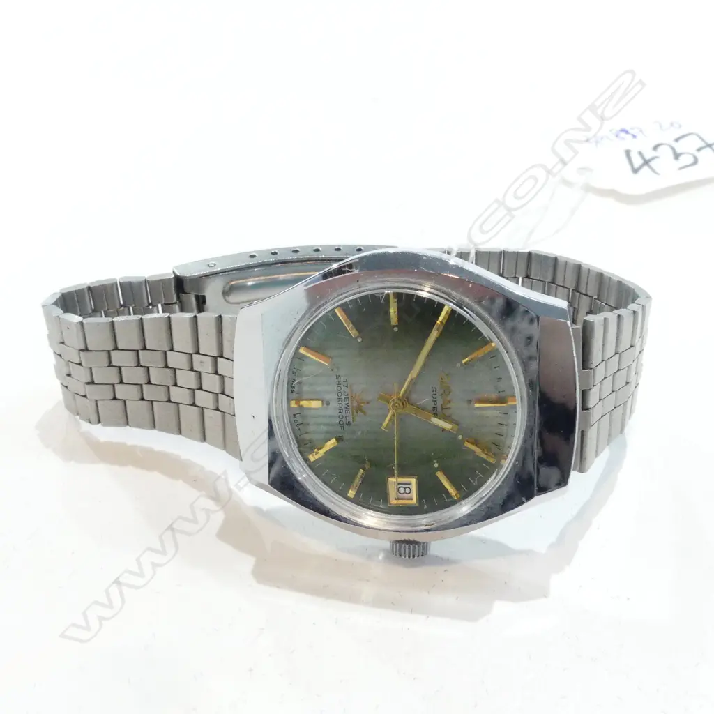 SWISS GIRALUX SUPER GREEN DIAL WRISTWATCH Image 1++