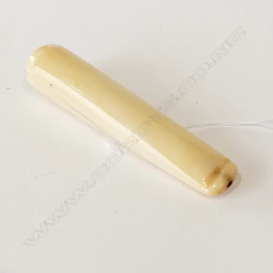 CHINESE IVORY CIGARETTE HOLDER