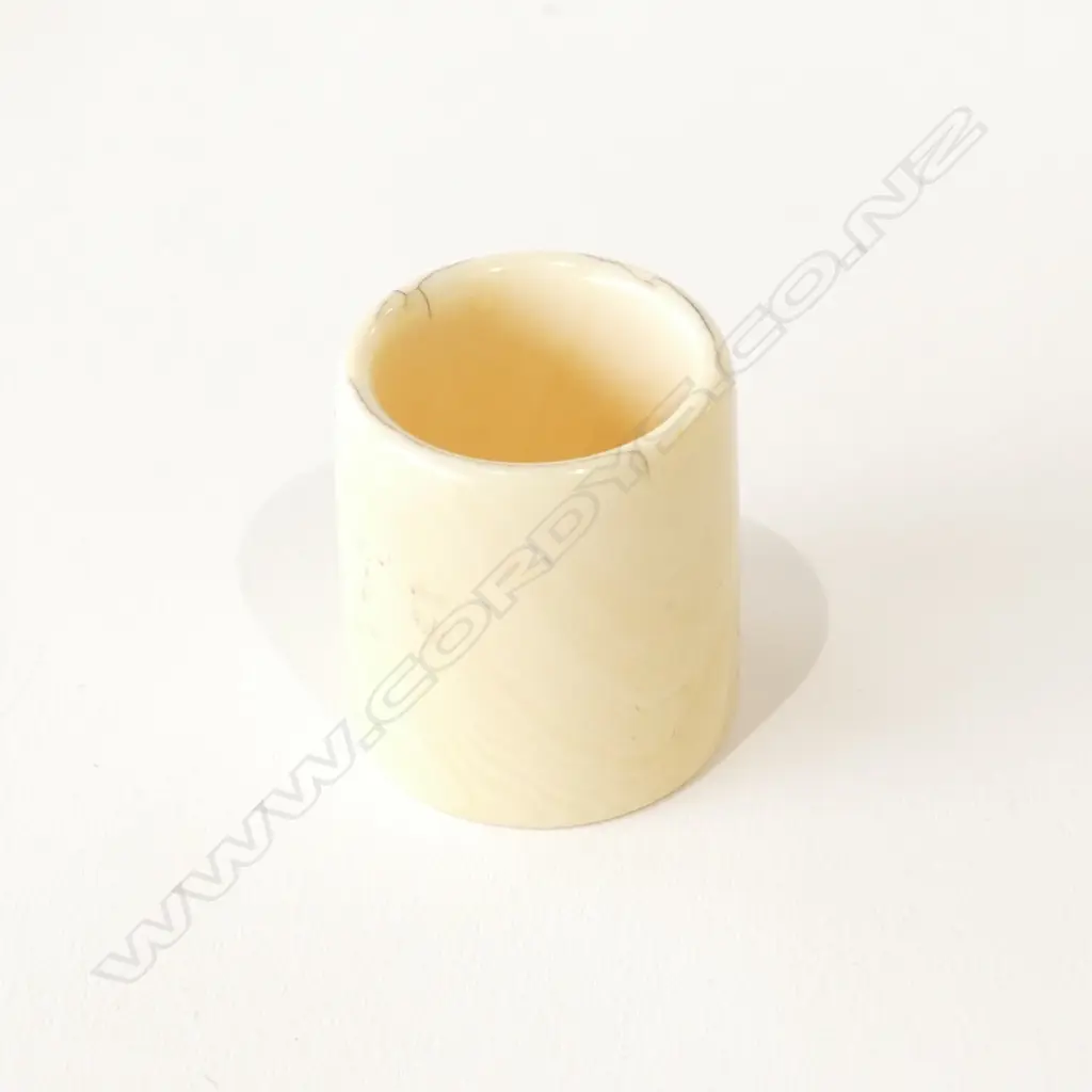 OLD IVORY THUMB RING Image 1++