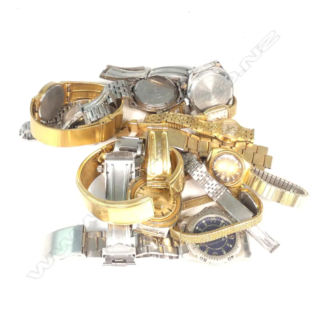 2 BAGS OF ASST WRIST WATCHES IN 0NE BAG Image 1++