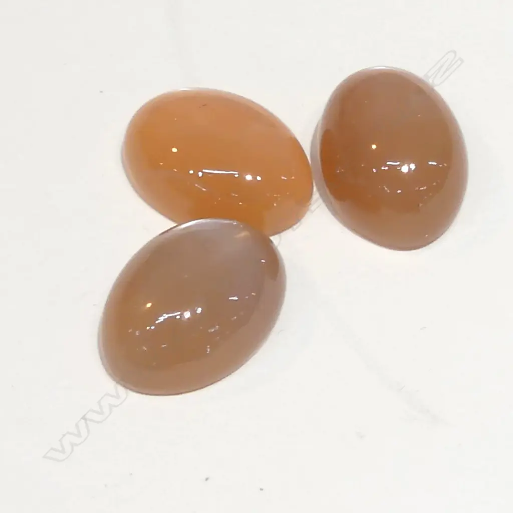 3 ORANGE MOONSTONE CATSEYES CABOCHONS Image 1++