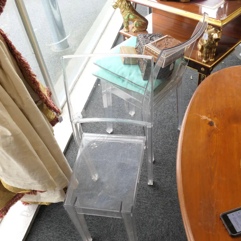PR OF CONTEMPORARY ACRYLIC SIDE CHAIRS Image 1++