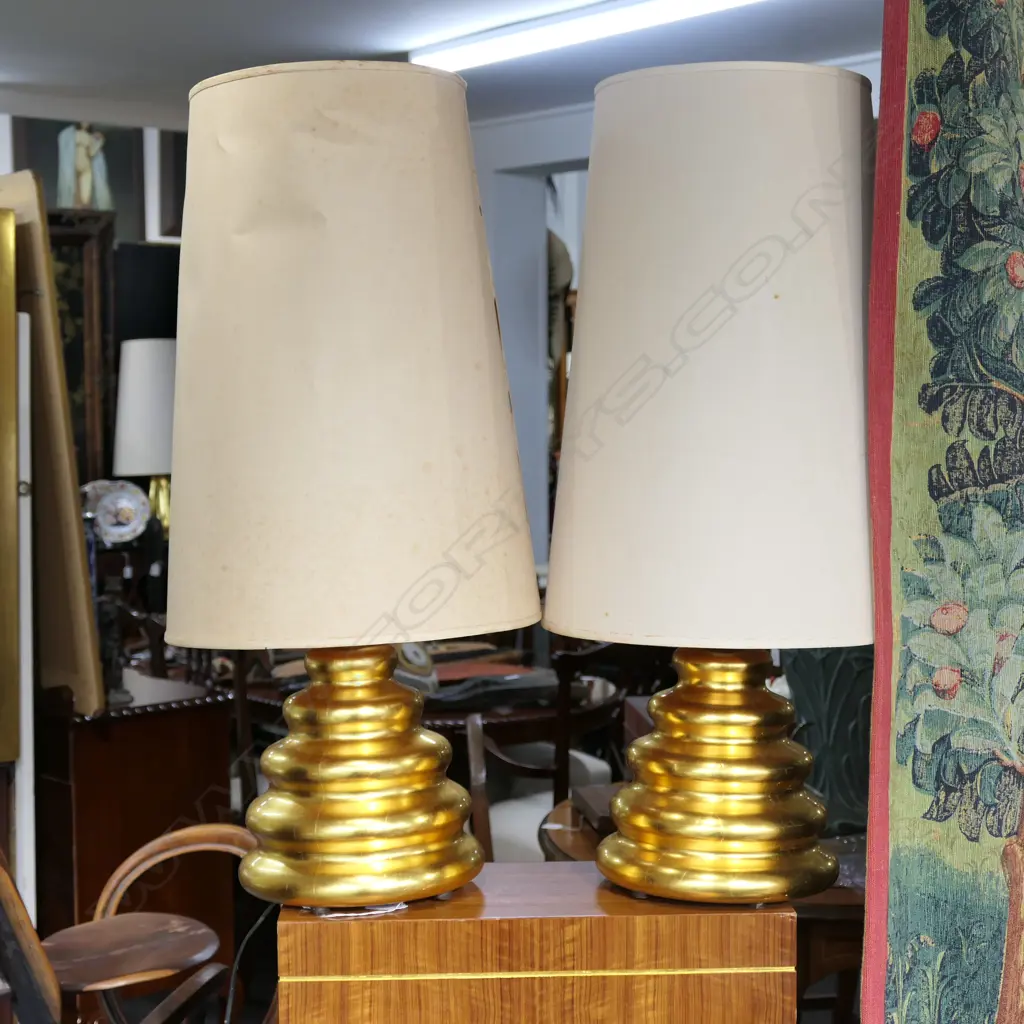PR GILT 'BEEHIVE' STYLE TABLE LAMPS. - NEED REWIRING H. INCL. SHADES 755MM Image 1++