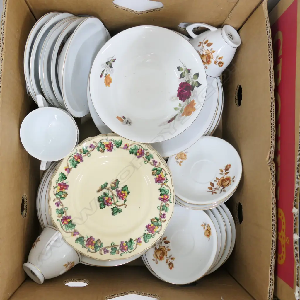 BOX OF CHINA - MEAKIN ETC Image 1++