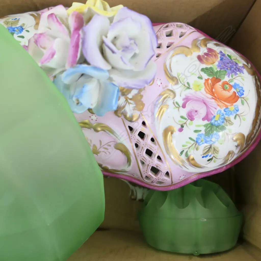 DRESDEN STYLE LIDDED + DEPRESSION GLASS BOWL W/ FROG Image 1++