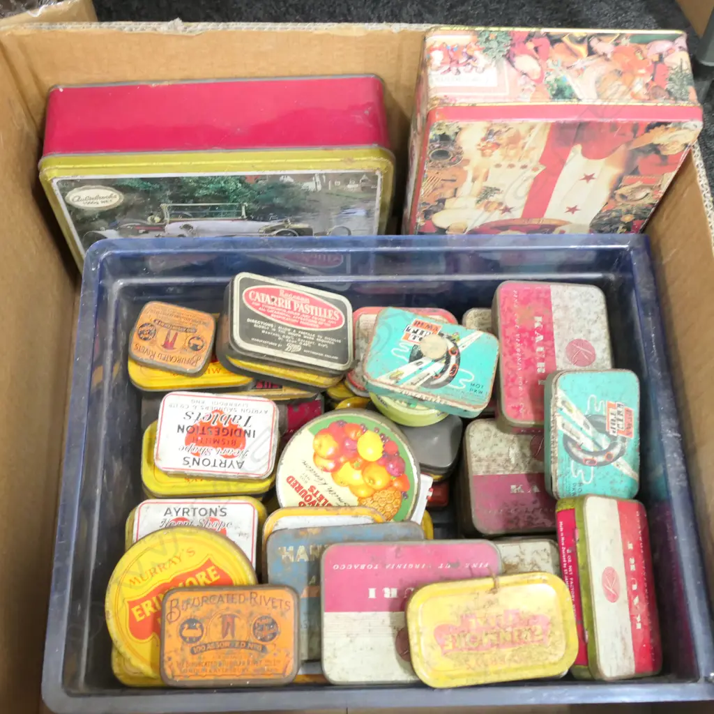 BOX OF MISCELLANEOUS Image 1++