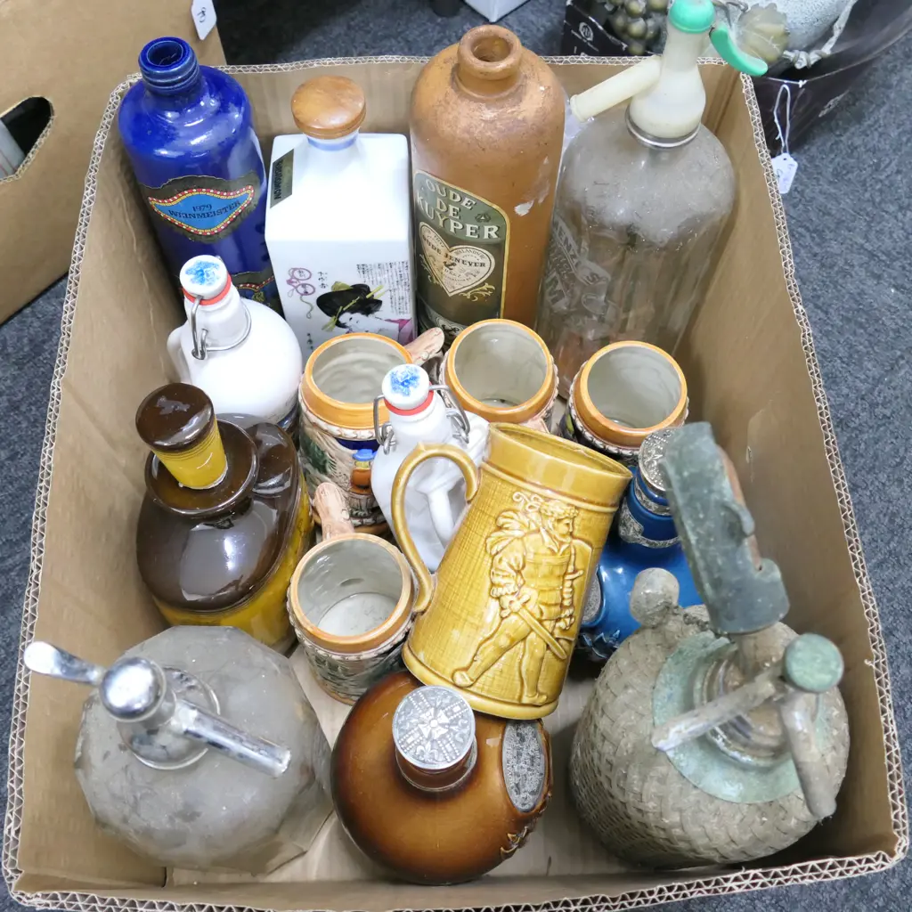 BOX OF SHYPHONS, BOTTLES, STEINS Image 1++
