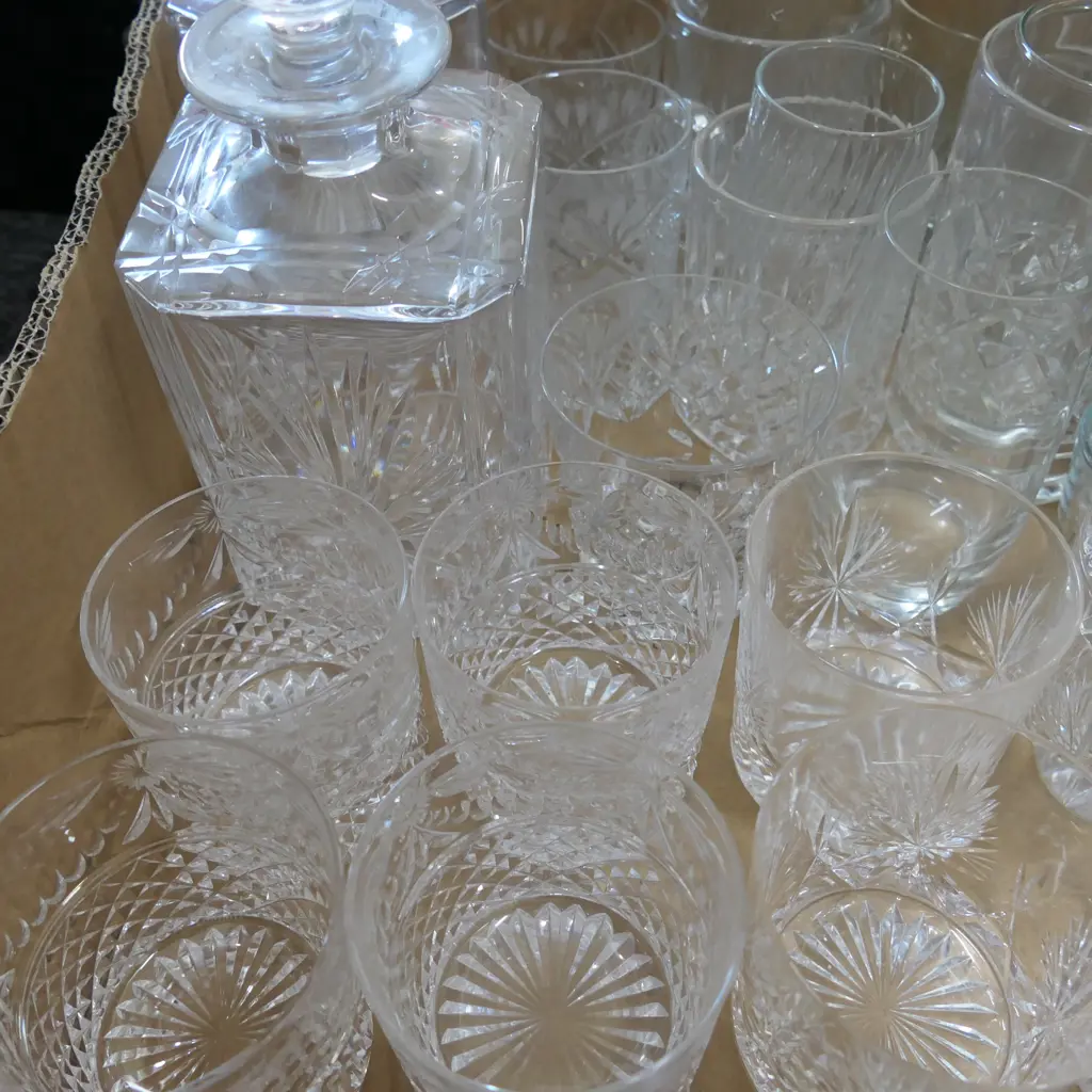 LOT ASST CRYSTAL AND GLASS TUMBLERS, DECANTERS ETC Image 1++
