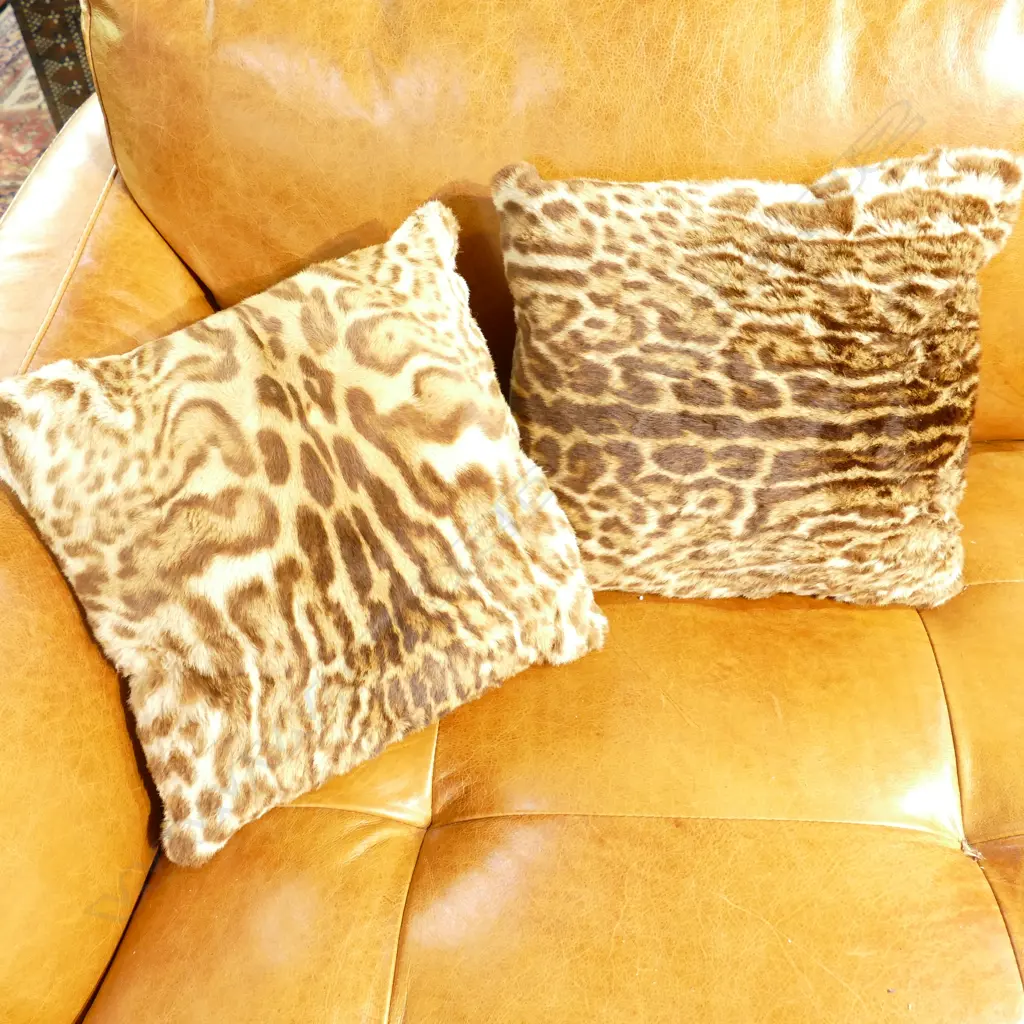 PR OCELOT FUR/SKIN SQUARE CUSHIONS Image 1++