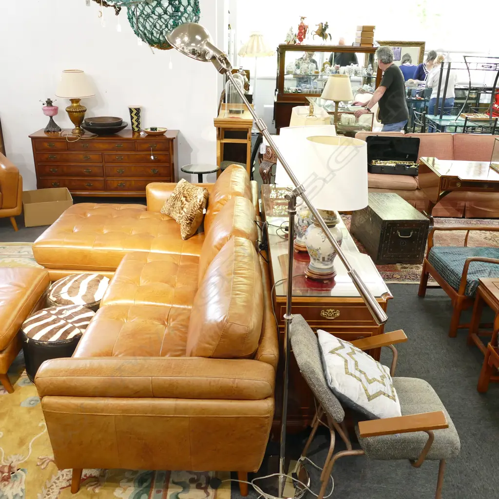 ANGLE POISE LAMP Image 1++