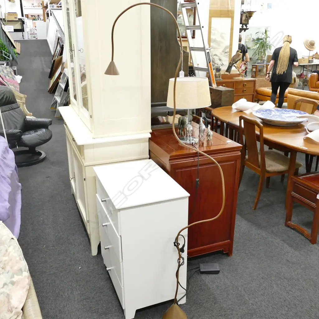 CONTEMPORARY STANDARD LAMP Image 1++