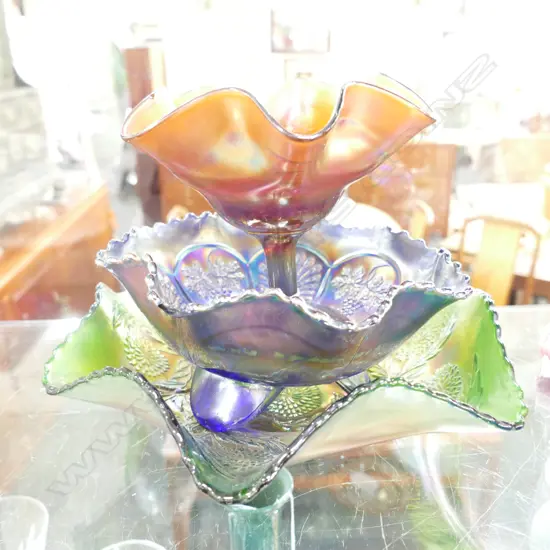 3 PCS OF CARNIVAL GLASS
