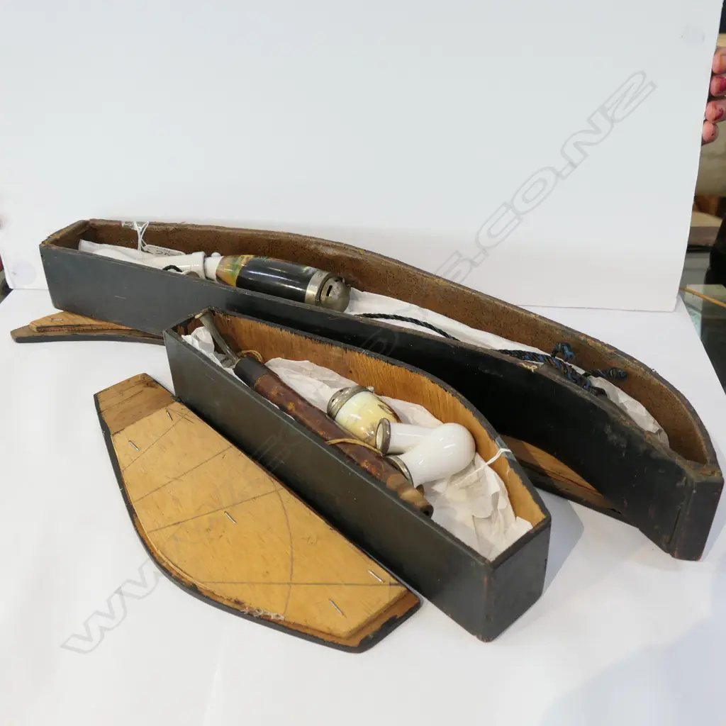 2 c1900 BAVARIAN LONG PIPES BOXED... Image 1++