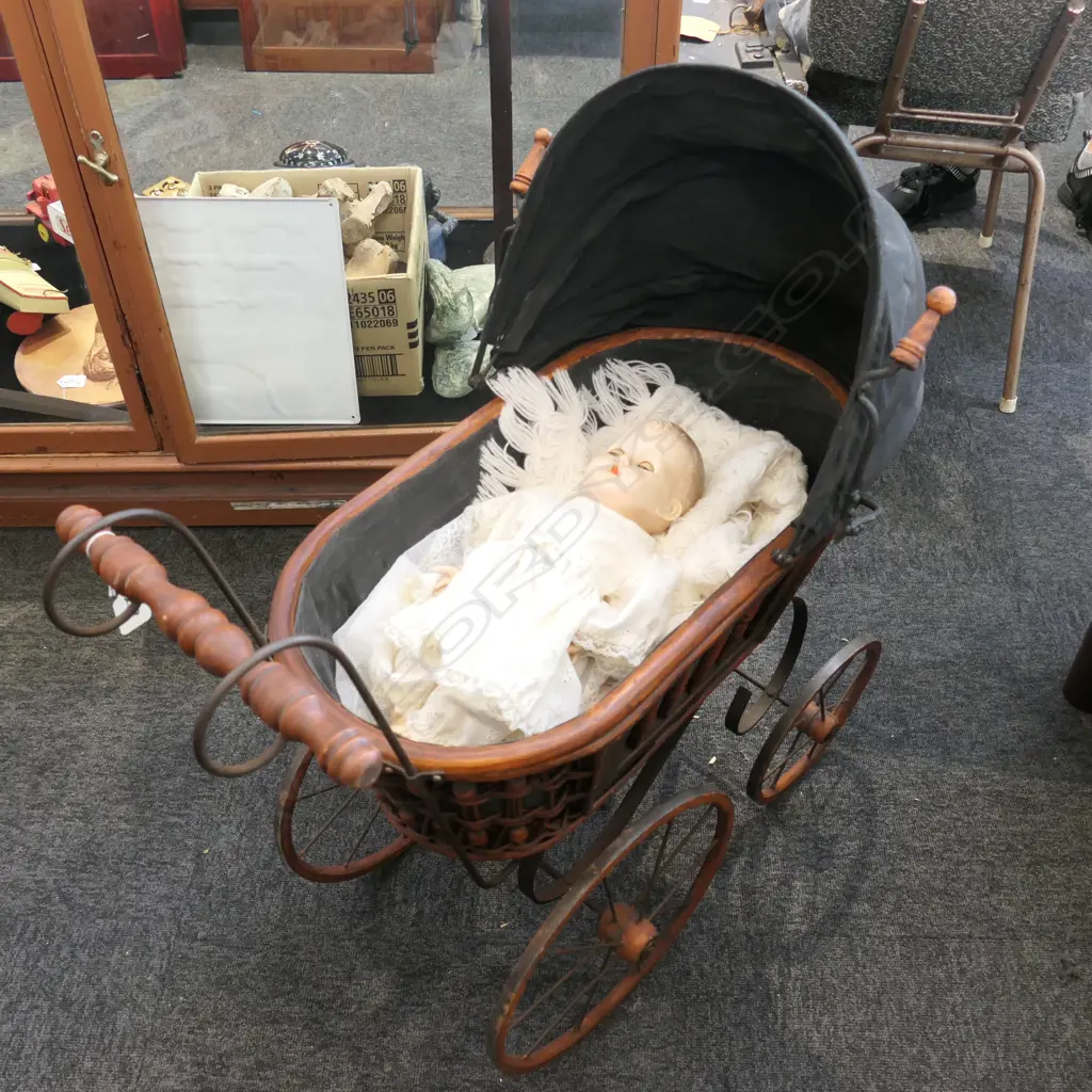 DOLLS PRAM AND VINTAGE DOLL, LACE ETC 700MM L Image 1++