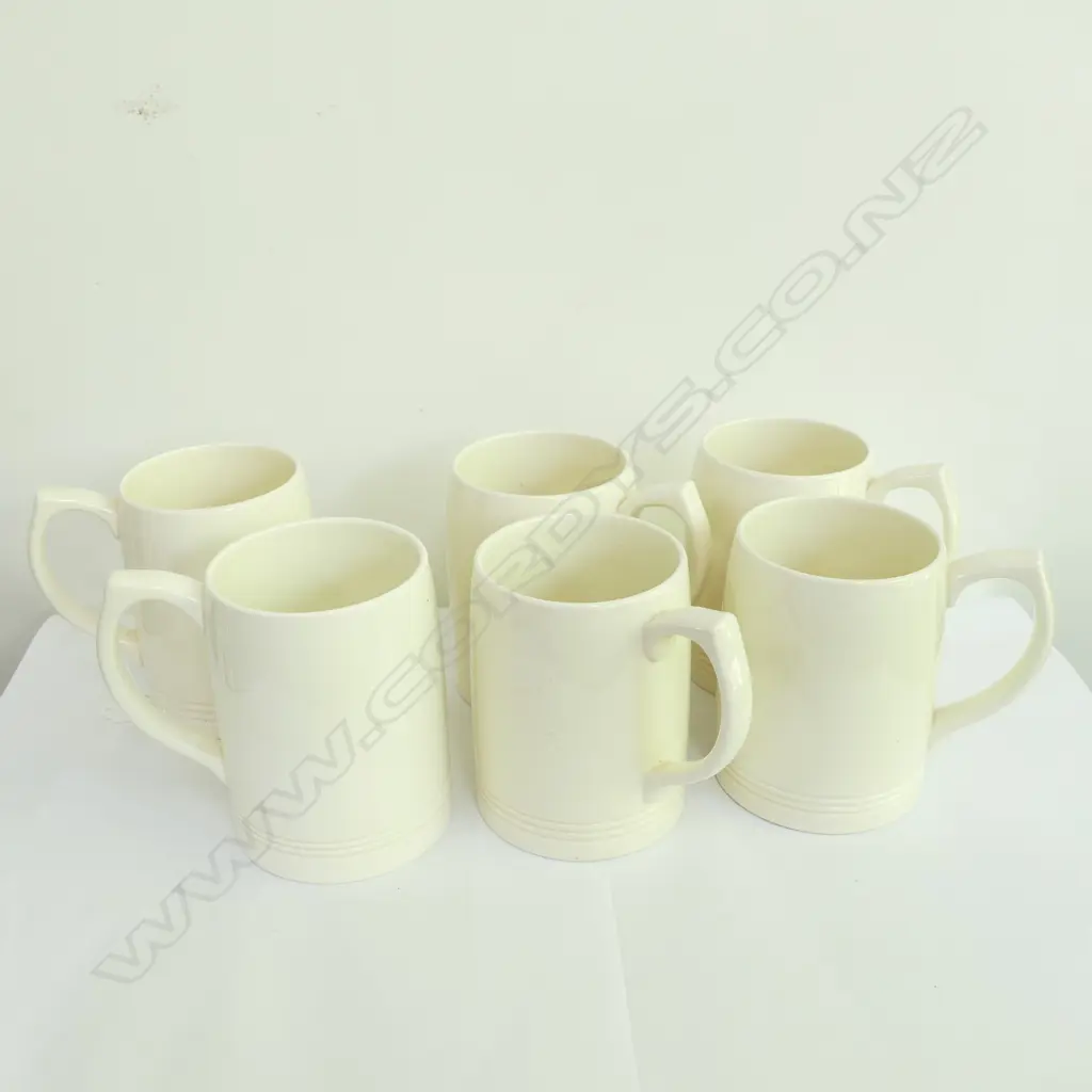 KEITH MURRAY SET 6 MUGS WHITE Image 1++