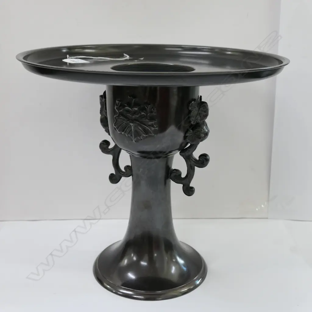 JAPANESE BRONZE HABACHI COMPORT SIGNED Image 1++