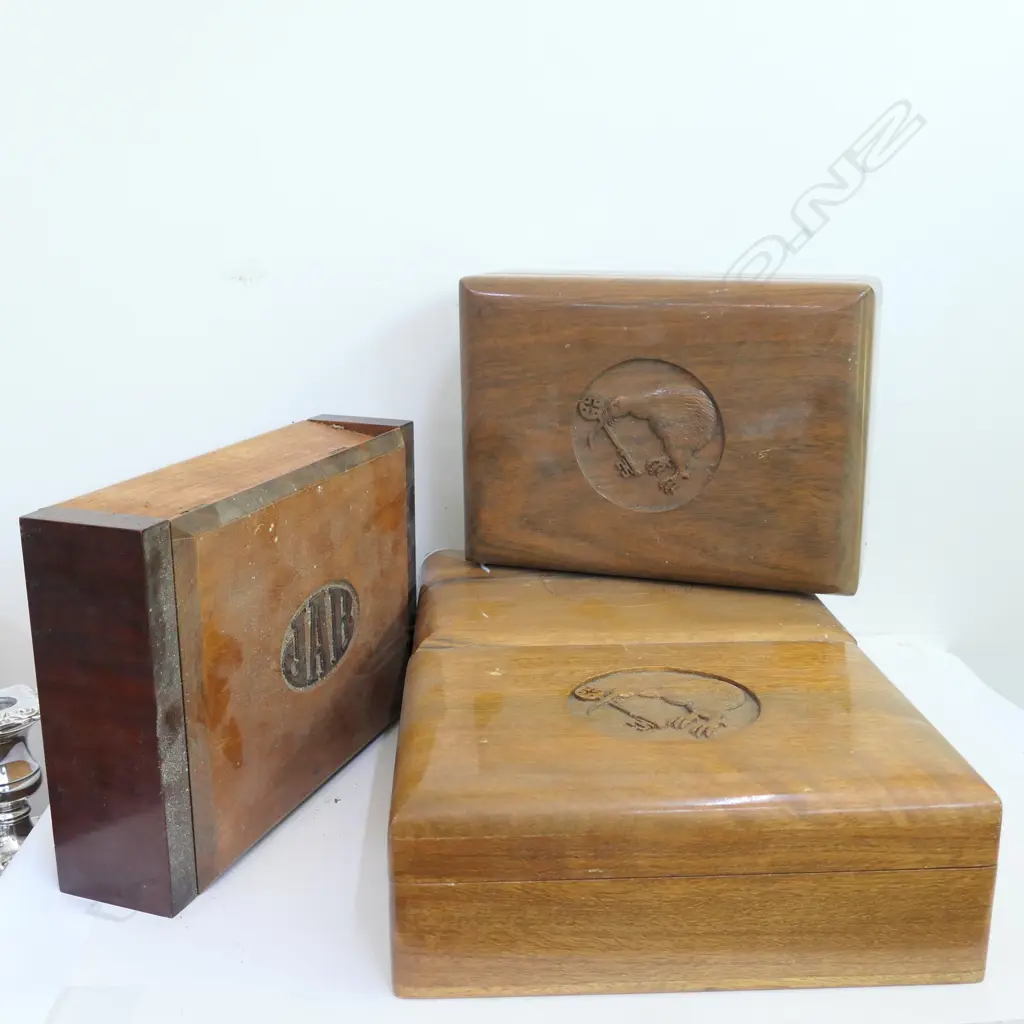 4 WOODEN CIGAR BOXES Image 1++