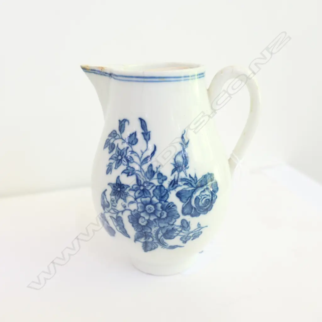SMALL WORCESTER B/W JUG 1790s Image 1++