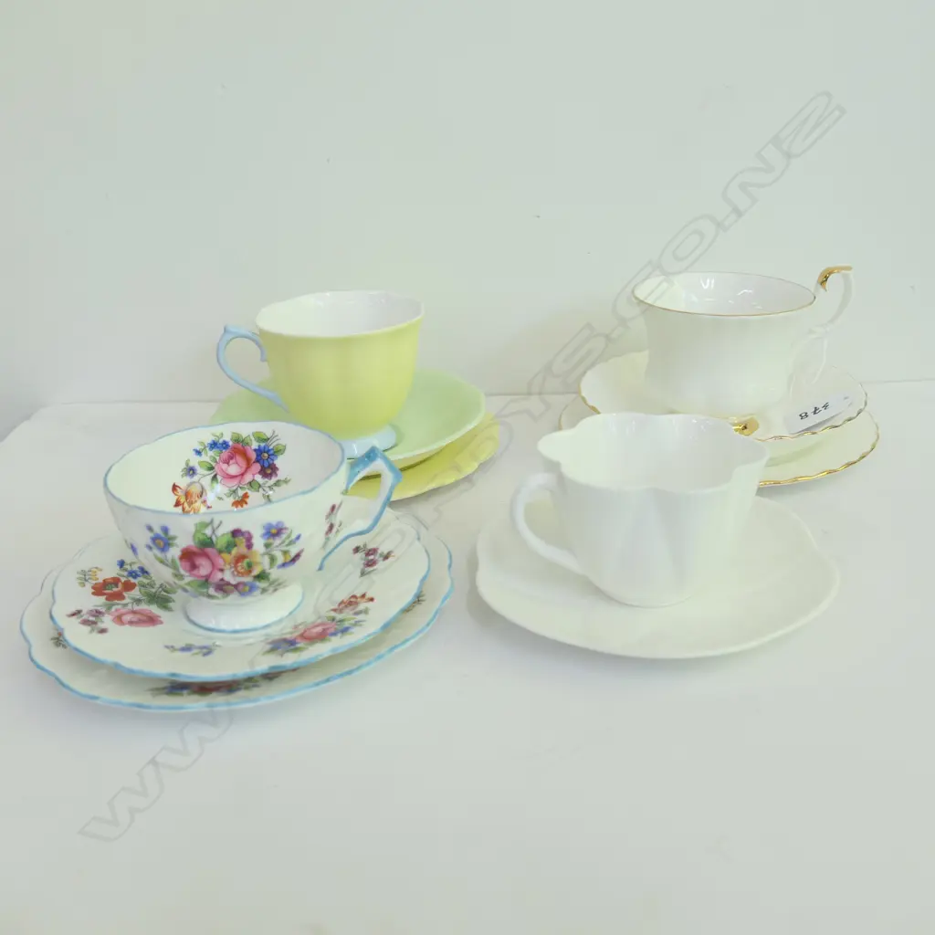 TRIOS + DUO - AYNSLEY, SHELLEY, ROYAL ALBERT Image 1++