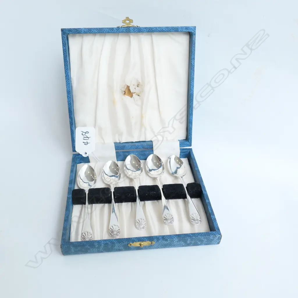 1917 SHEFFIELD SILVER COFFEE SPOONS BOXED Image 1++