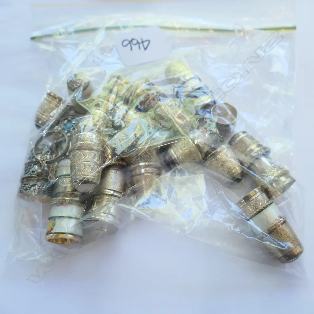 LOT ASST STERLING THIMBLES - APPROX 40 PCS - WEIGHT Image 1++
