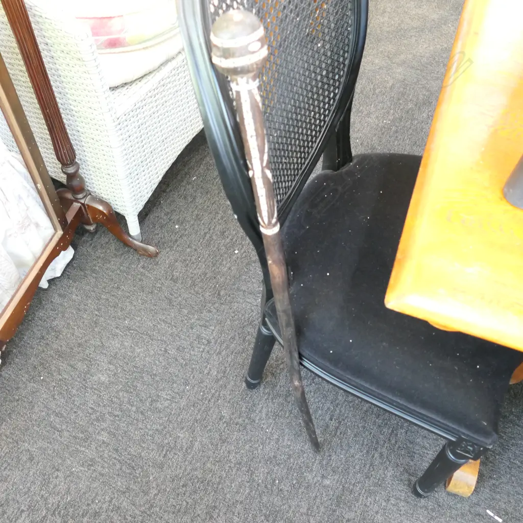 MOP INLAID TRIBAL WALKING STICK 960MM L Image 1++