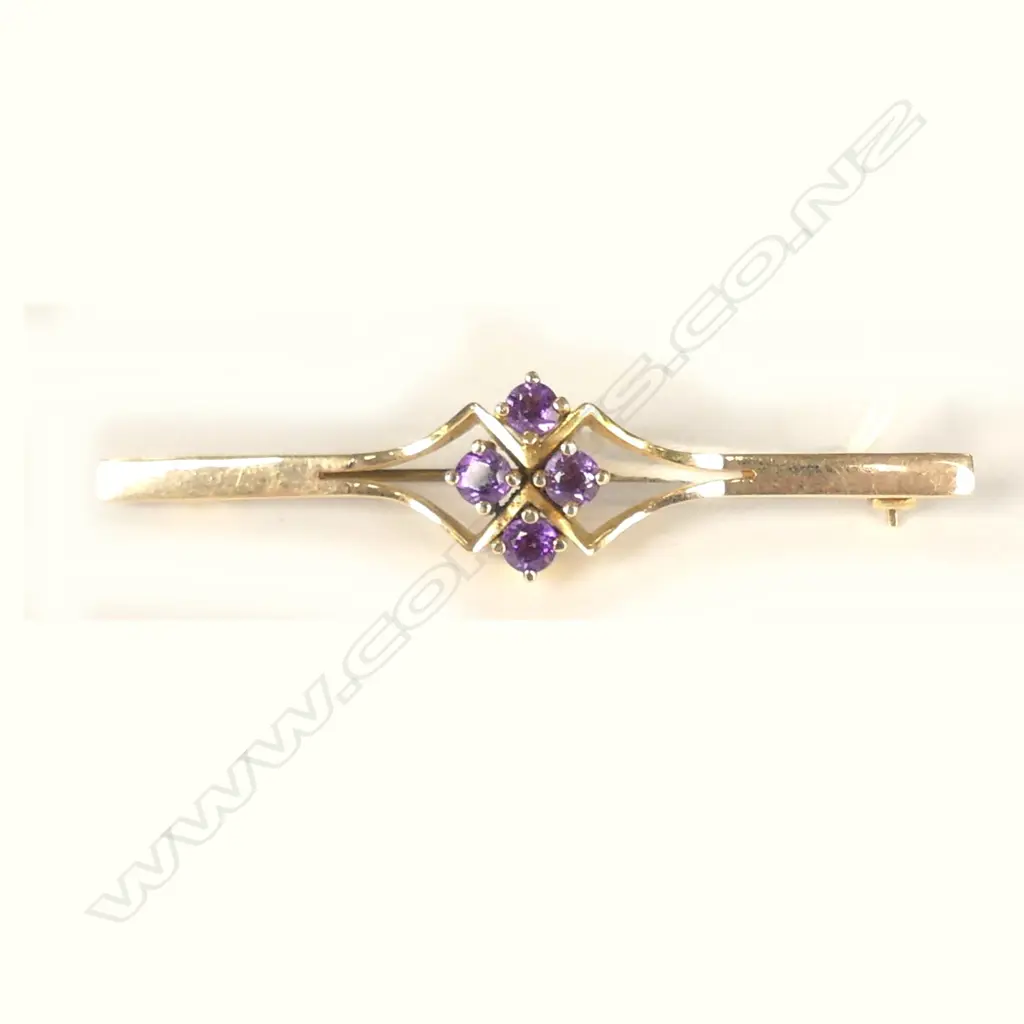 9CT GOLD & AMETHYST BROOCH 4.95gm Image 1++