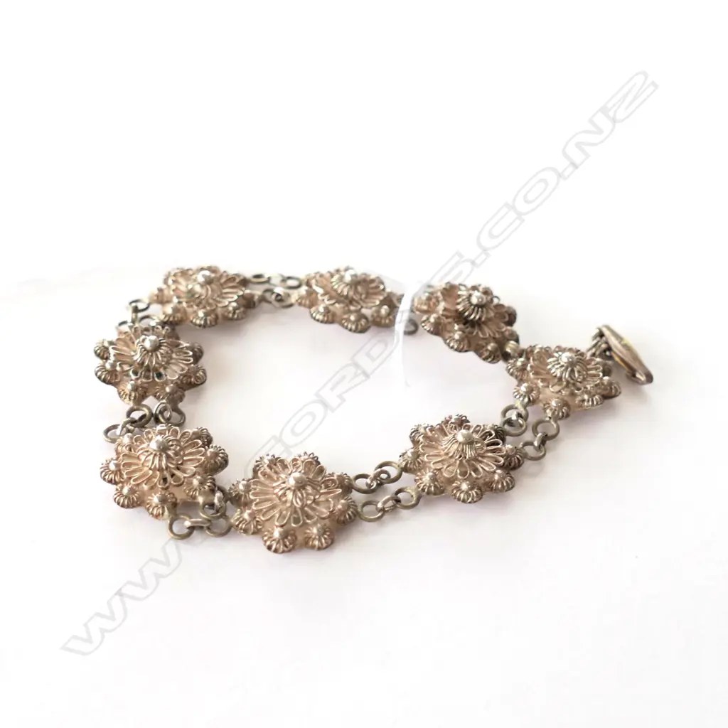 STERLING SILVER FLOWER BRACELET Image 1++
