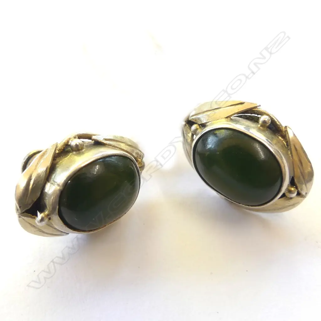 PR OF SILVER & GREENSTONE(?) SCREW ON EARRINGS, STAMPED Image 1++