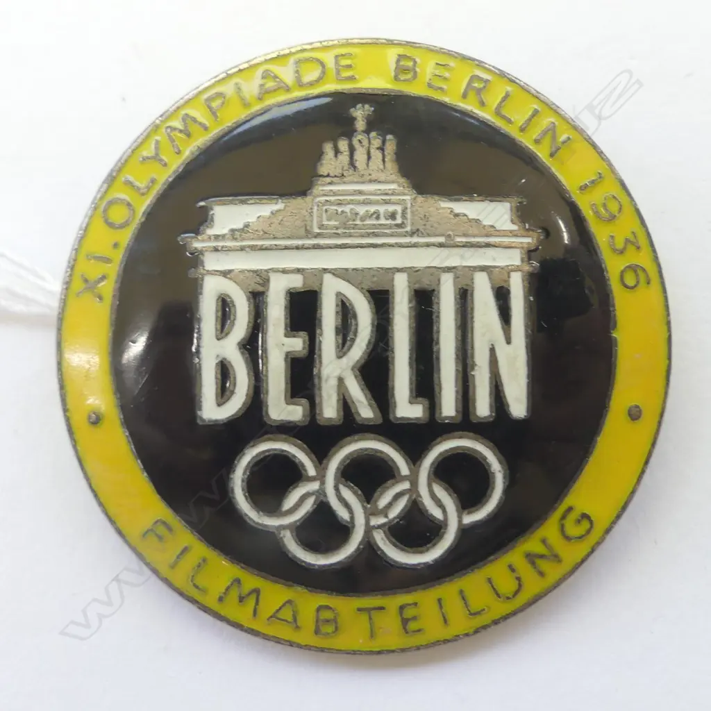 1936 BERLIN OLYMPICS YELLOW ENAMEL BADGE, 40MM Image 1++