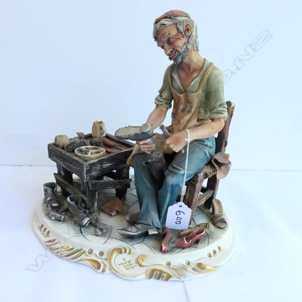 CAPODMONTE COBBLER 250MM Image 1++