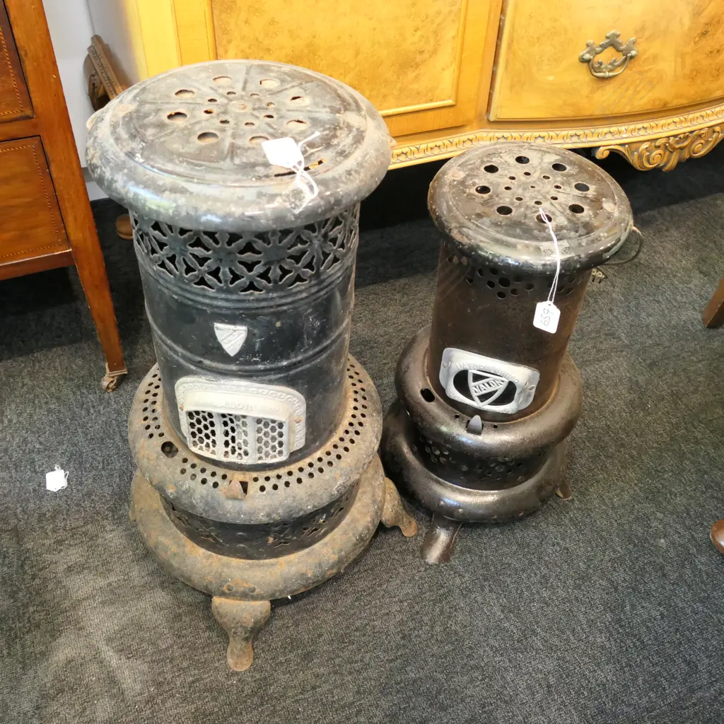 2 OLD OIL HEATERS  Image 1++