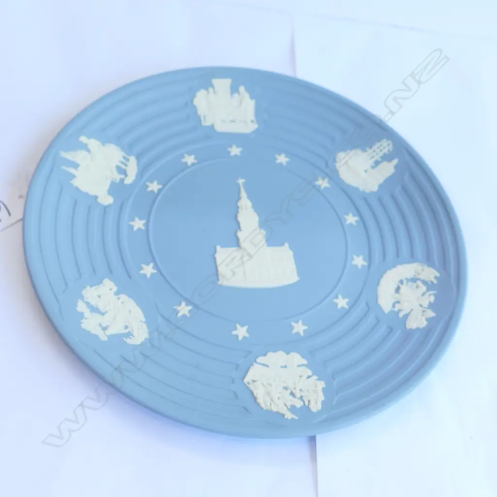 WEDGWOOD BLUE JASPERWARE ROUND PLATE 240MM DIA Image 1++