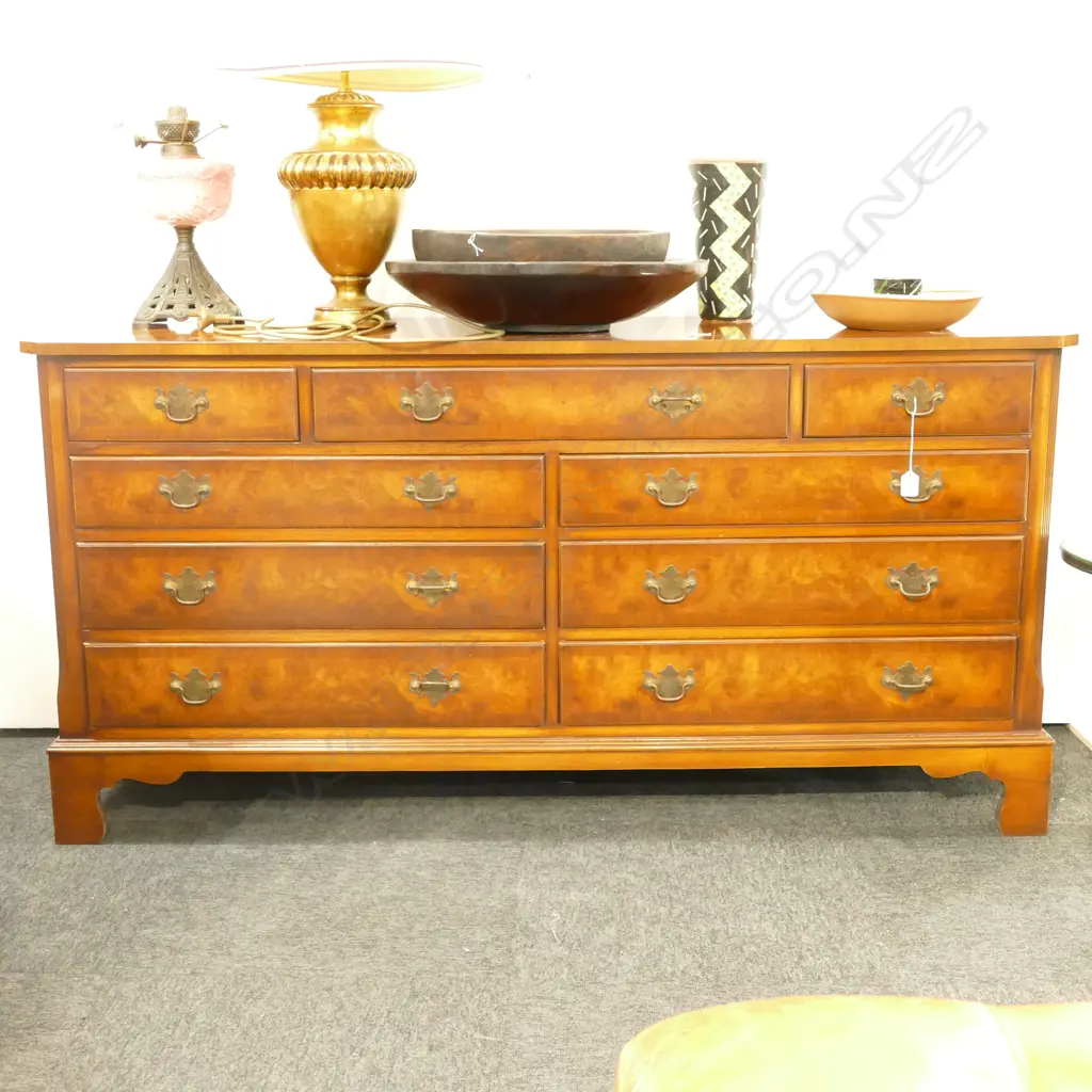 GEORGIAN STYLE 9 DRAWER CHEST OF DRAWERS L 1530 MM Image 1++
