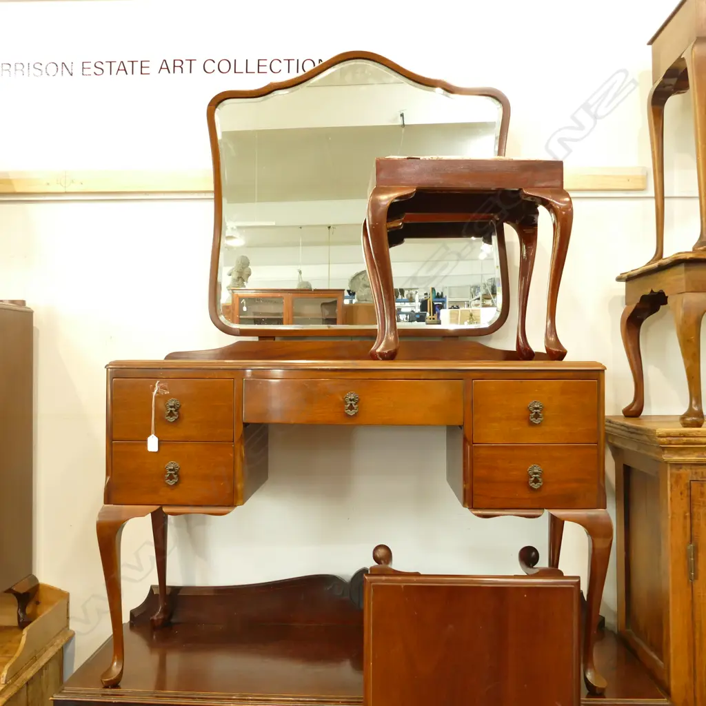 QUEEN ANN MAHOGANY DRESSING TABLE (1120MM WIDE) WITH MIRROR AND STOOL Image 1++