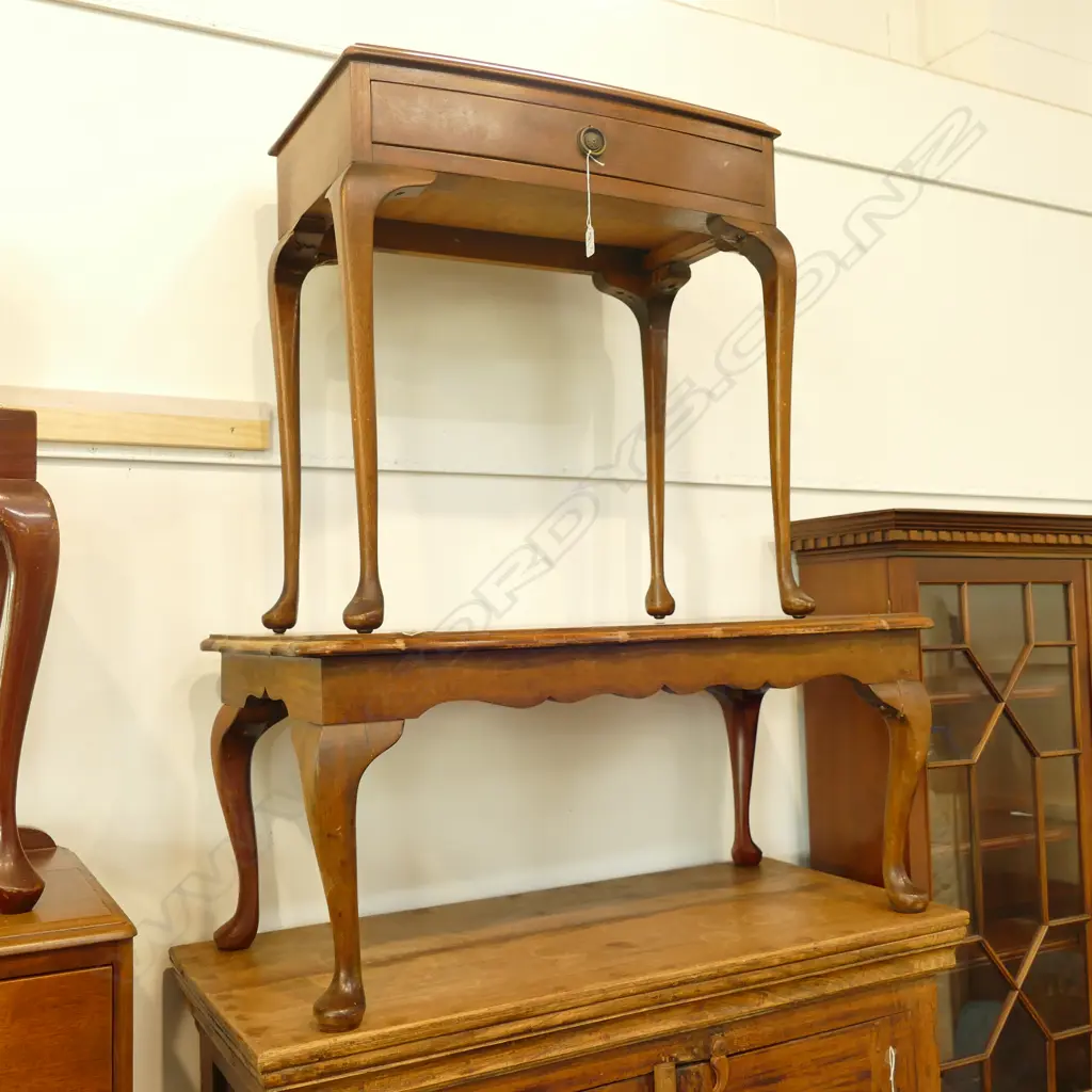 QUEEN ANNE STYLE SINGLE DRAWER SIDE TABLE (590MM WIDE) AND LOW COFFEE TABLE  Image 1++