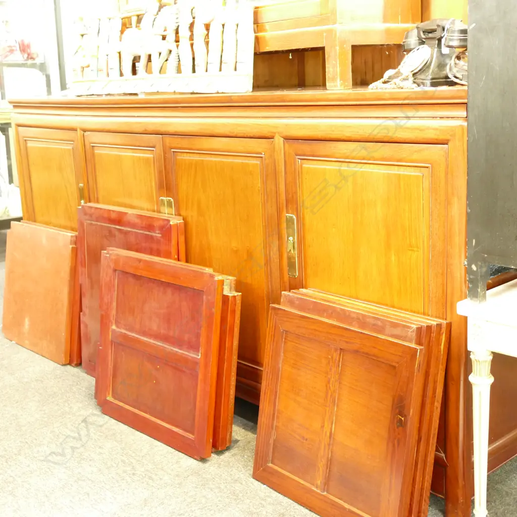CHINESE TEAK 4 DOOR SIDEBOARD Image 1++