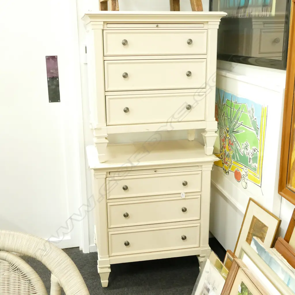 2 WHITE CHESTS OF DRAWERS Image 1++