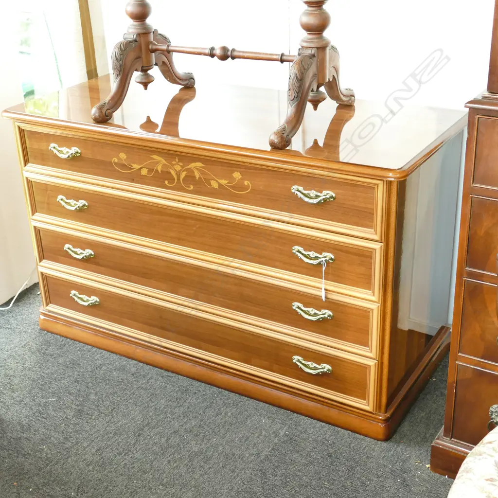 ITALIAN INLAID 4 DRAWER CHEST L 1320 MM Image 1++