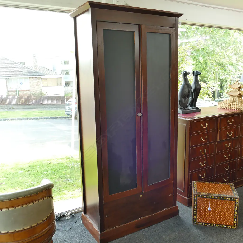 ANTIQUE STYLE MODERN TALL CIGAR HUMIDOR H. 2225MM Image 1++