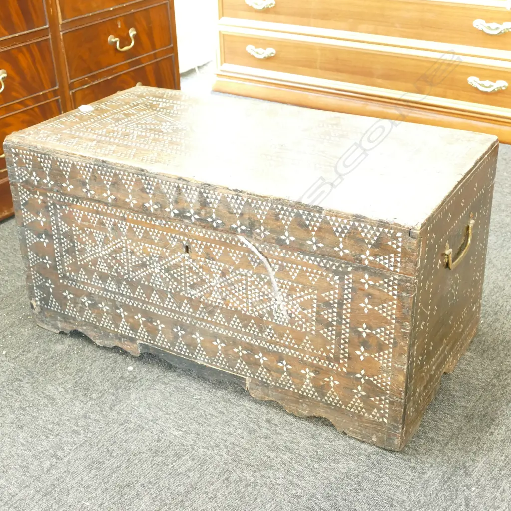 OLD M.O.P INLAID TRUNK Image 1++