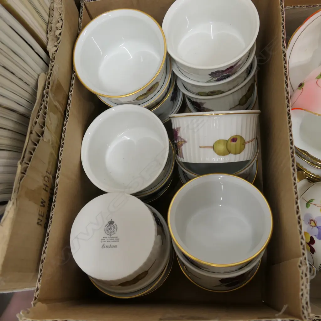 BOX 20 R/WORCESTER EVESHAM RAMEKINS Image 1++