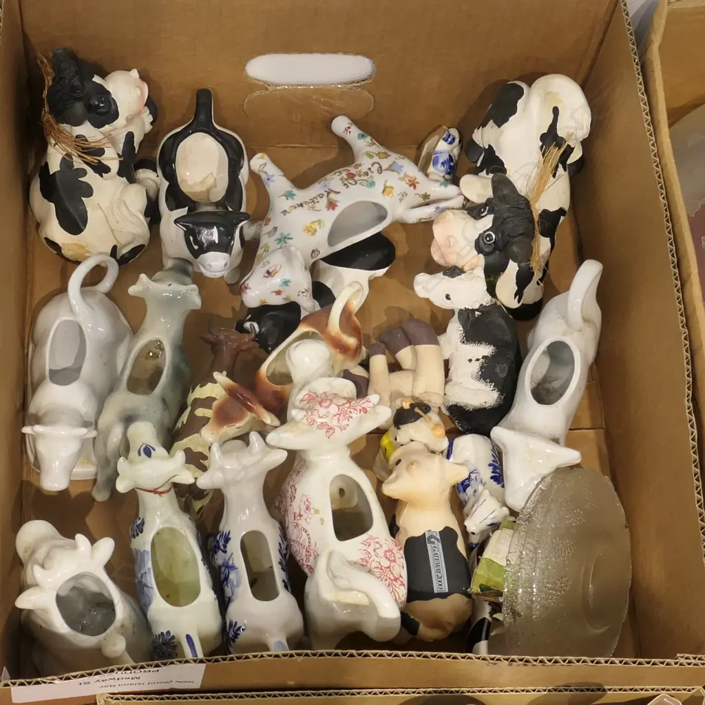 BOX LOT CERAMIC COWS ETC Image 1++