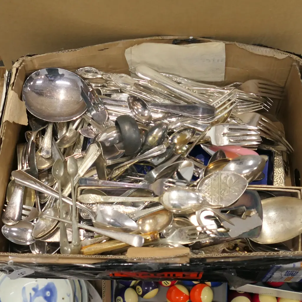 BOX LOT ASST. EP CUTLERY, SOME BOXED Image 1++