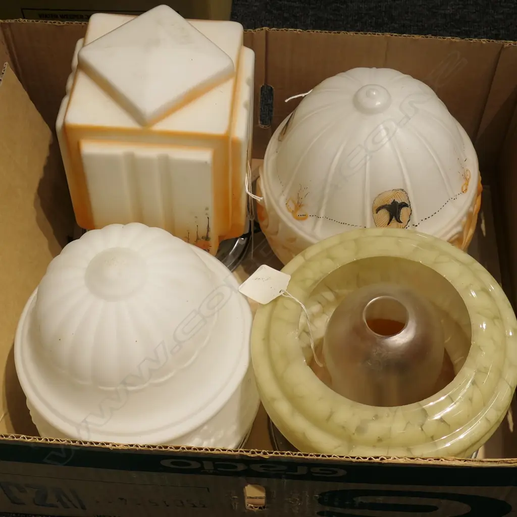 BOX LOT ART DECO LAMPSHADES Image 1++