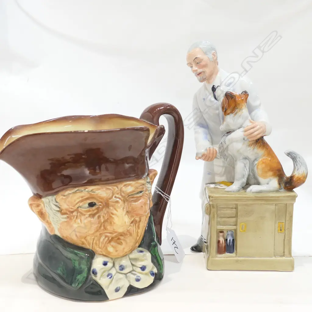 ROYAL DOULTON TOBY JUG + FIGURE THANKS DOC H 230 MM Image 1++
