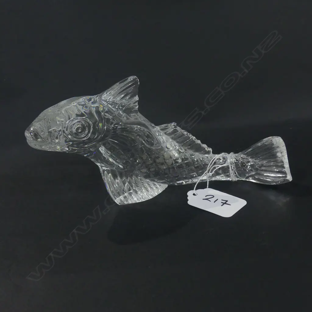 FRENCH BACCARAT GLASS FISH (MARK TO BASE) Image 1++