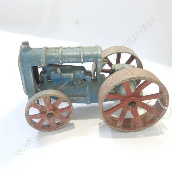 A Fun-Ho Fordson Tractor (Model 104B)
