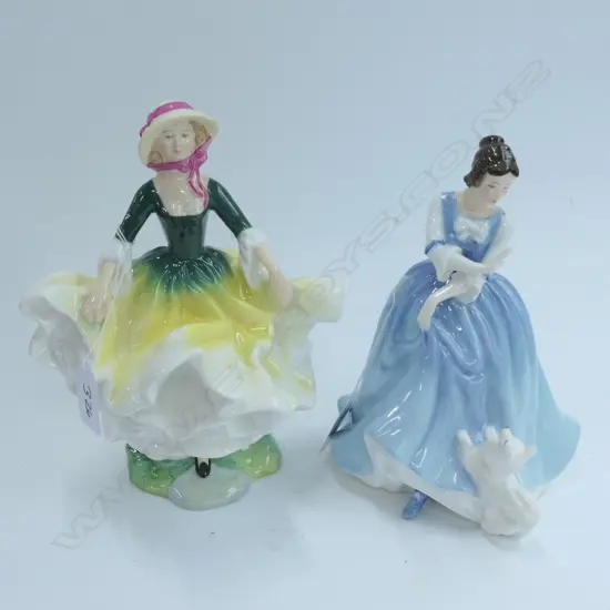 2 R. DOLTON FIGURINES, BECKY AND LORRAIN, H.210MM (TALLEST)